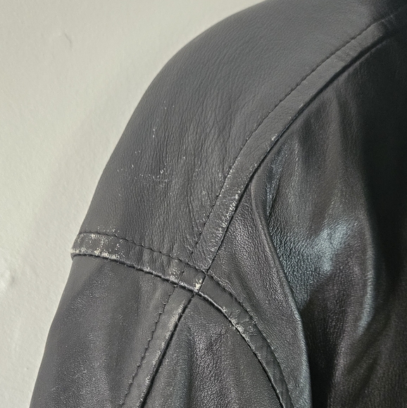 Mens vintage leather jacket - Picture 8 of 11
